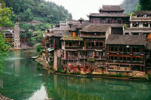 湖南凤凰县