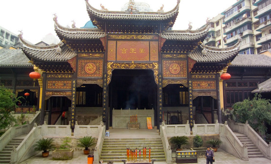 三峡之旅 · 长江黄金号-南宁,重庆,长江三峡,宜昌(武汉)5晚6天游